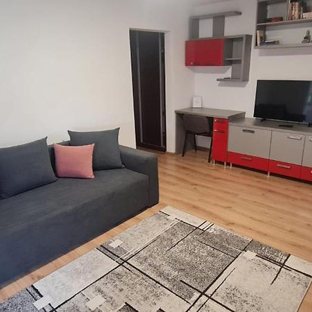 La Bloc Apartment Arad Extérieur photo